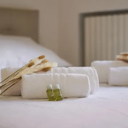 Centro- Cadorna, Comfort, Wi-fi And Ac * Милан